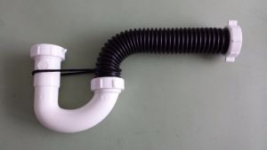 023.Flex Connector P-trap plastic 1-1/4kit  